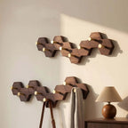 Porte-manteau mural en bois nid d'abeille avec crochets laiton